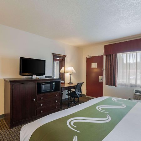 Quality Inn & Suites Airport Portland Bagian luar foto